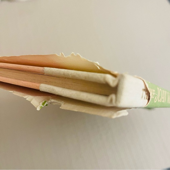 Vintage children’s book, The Joan Walsh Anglund Storybook, c 1978 - Picture 8 of 15